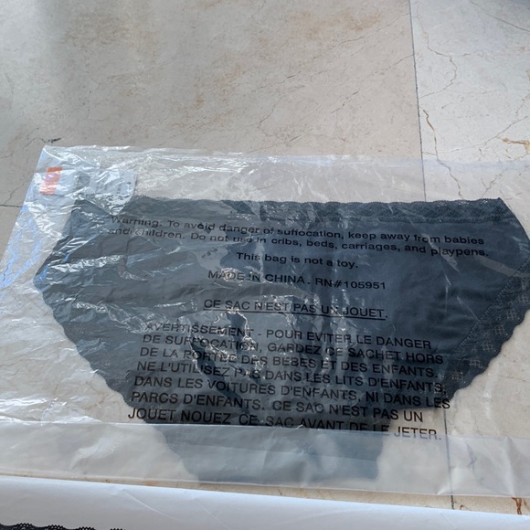 NATORI pantie NWT size S color coal - Picture 3 of 7